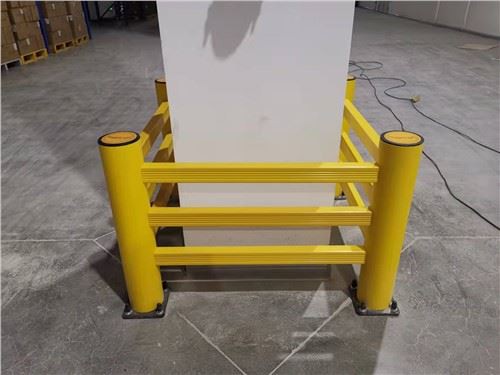 Rheiliau Gwarchod Warws